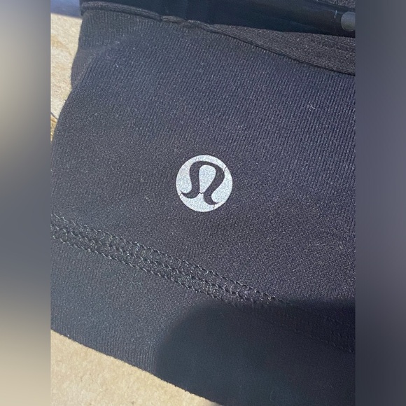 Lululemon No Limit Black Tank Top, Size 4 - Picture 7 of 8